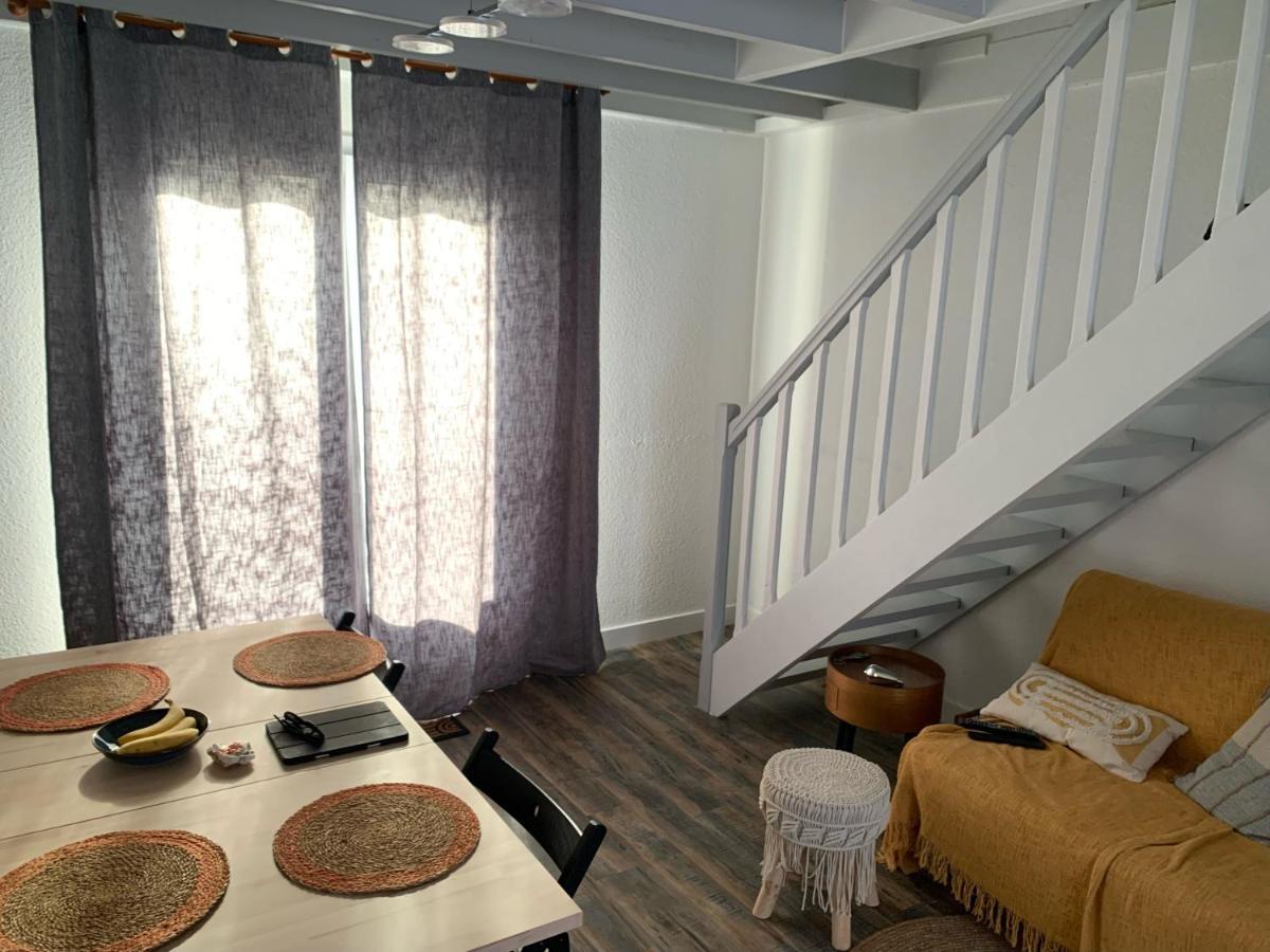 Villa En Bord De Mer Порнише Экстерьер фото